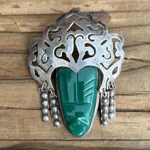 925 Sterling Vintage Signed Plata Carved Green Onyx Mask Face Pin Brooch